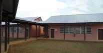 Dix salles de classes banalisées au lycée Melkior et Garre (Guyane)